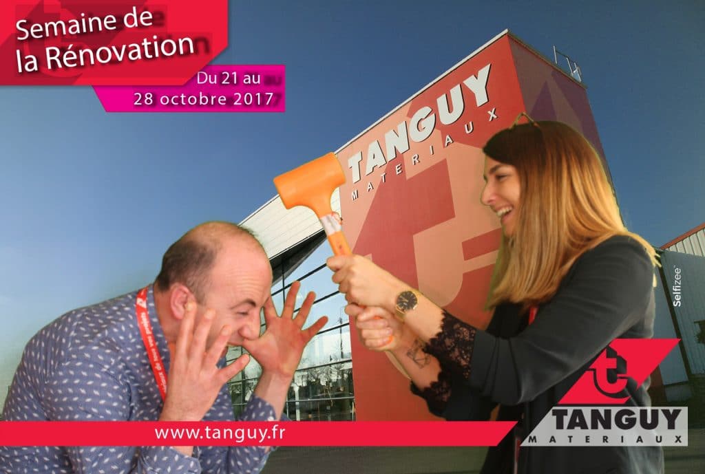 Photo fond vert borne photo selfie pour la semaine de la rénovation chez Tanguy Matériaux à Brest