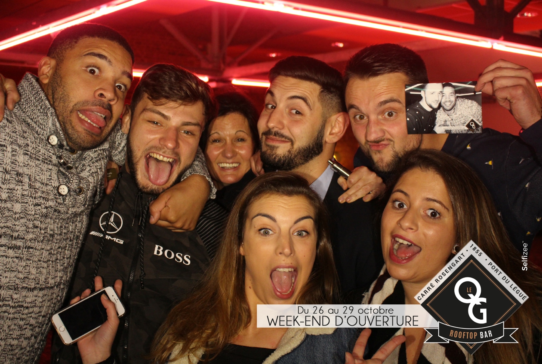 Selfie animation avec borne photo au QG Rooftop Bar du Légué à Saint Brieuc pour leur inauguration en 2017