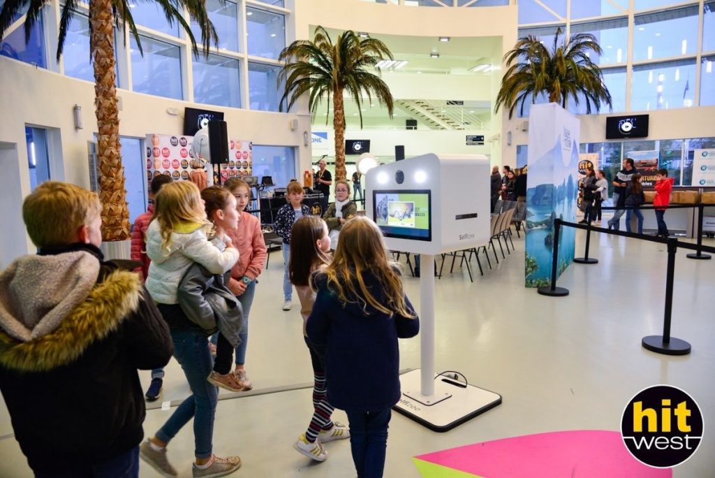 Animation borne photo au concert Hit West 2019 au Palais des Congrès et des Expositions de la Baie de Saint Brieuc