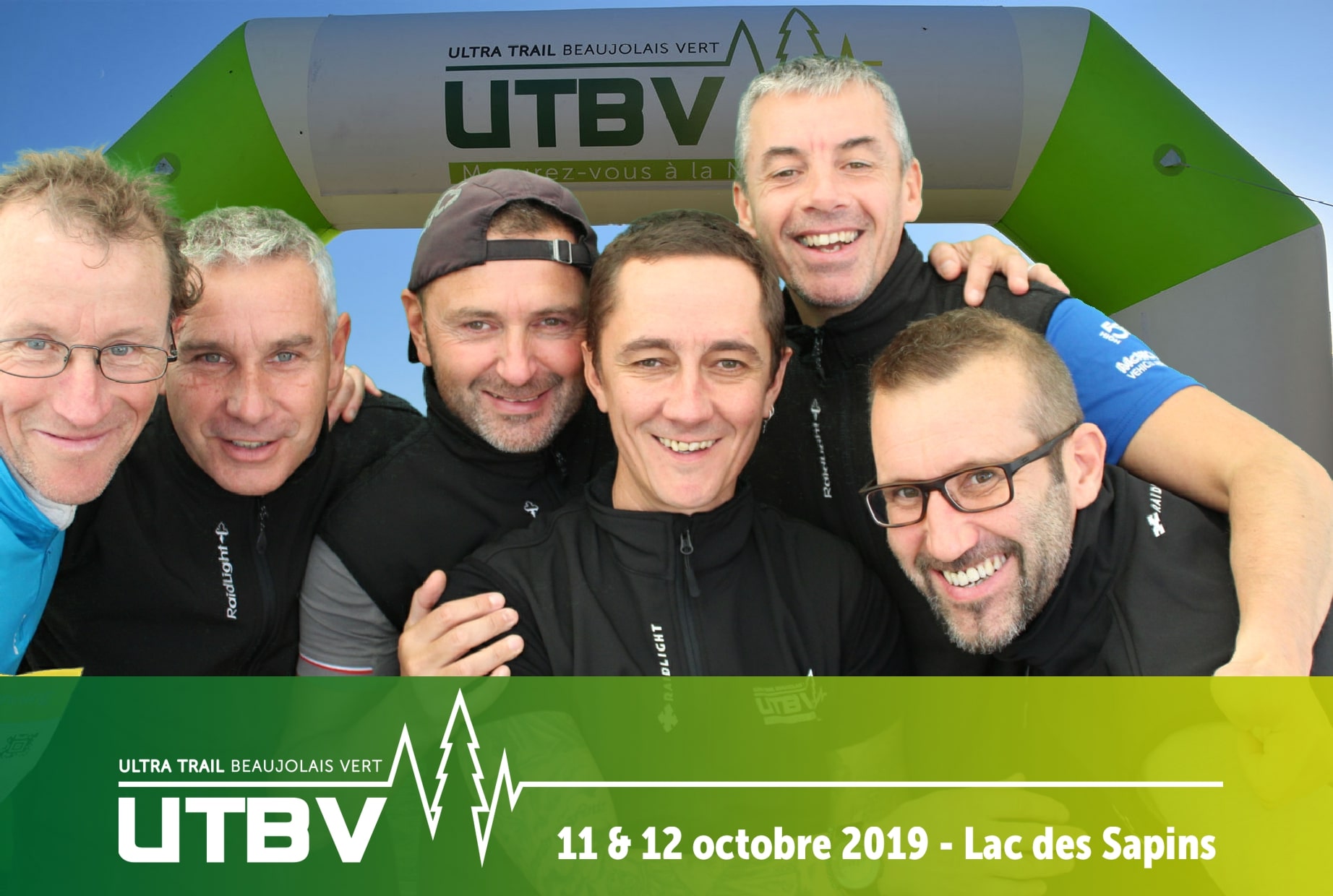 Borne photo animation selfie à l'Urban Trail Beaujolais Vert 2019 au lac des sapins dans le Rhône pour les participants et visiteurs