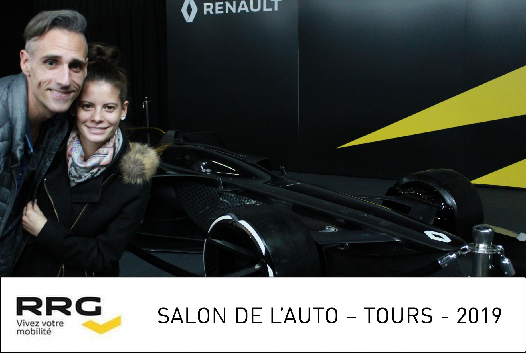 Animation borne photo au stand Renault salon de l'Auto 2019 Tours avec impressions selfies des visiteurs