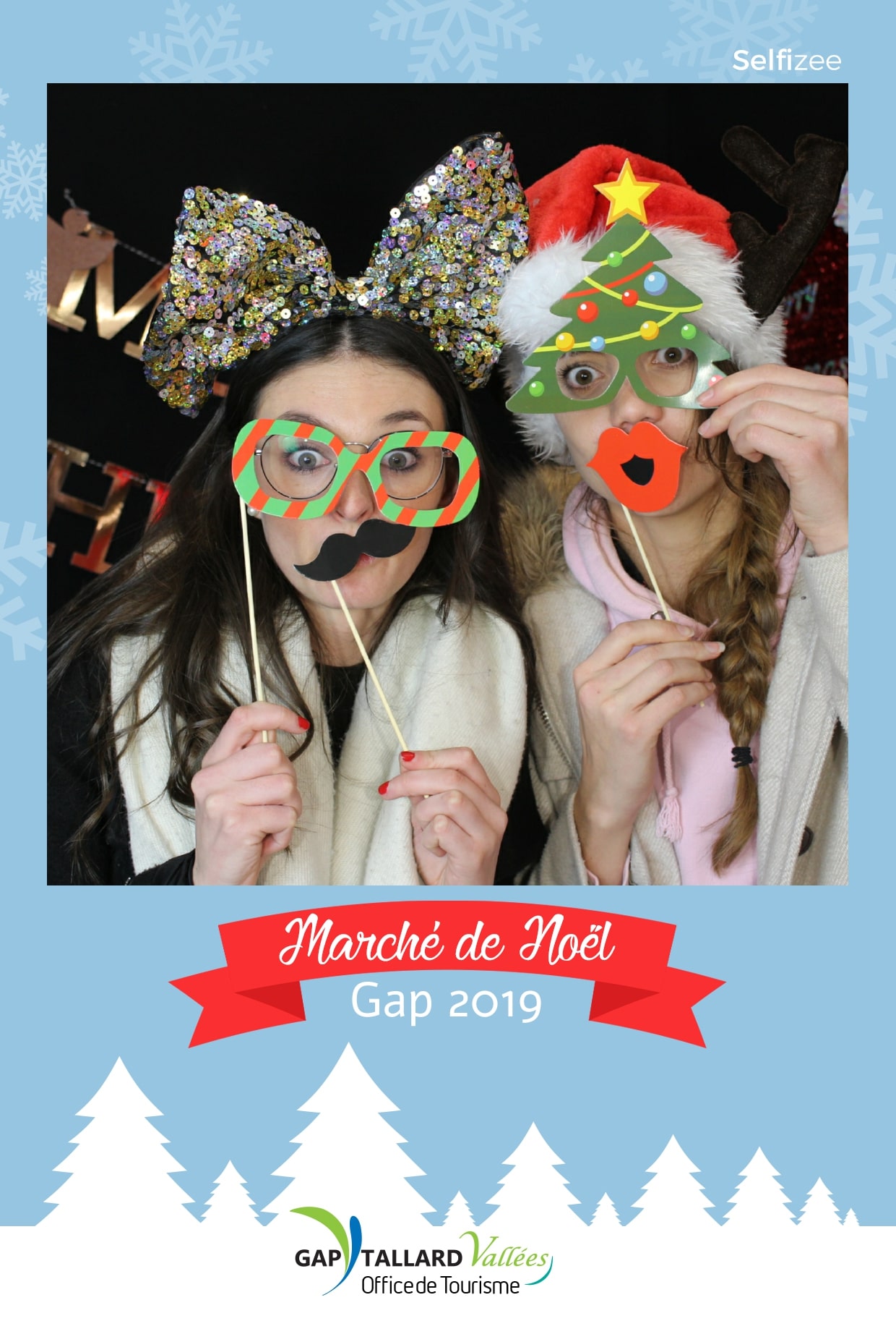 Animation photo personnalisée Noël avec photobooth au marché de Noël Gap 2019 en Hautes Alpes