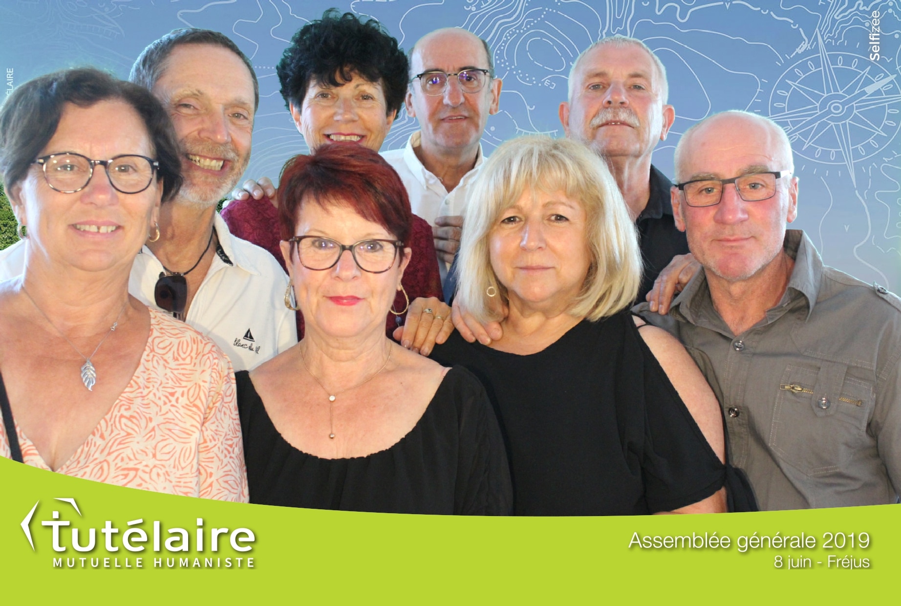 Animation photobooth borne photo avec impressions selfies à l'assemblée générale Tutélaire à Fréjus entre Sainte Maxime et Cannes