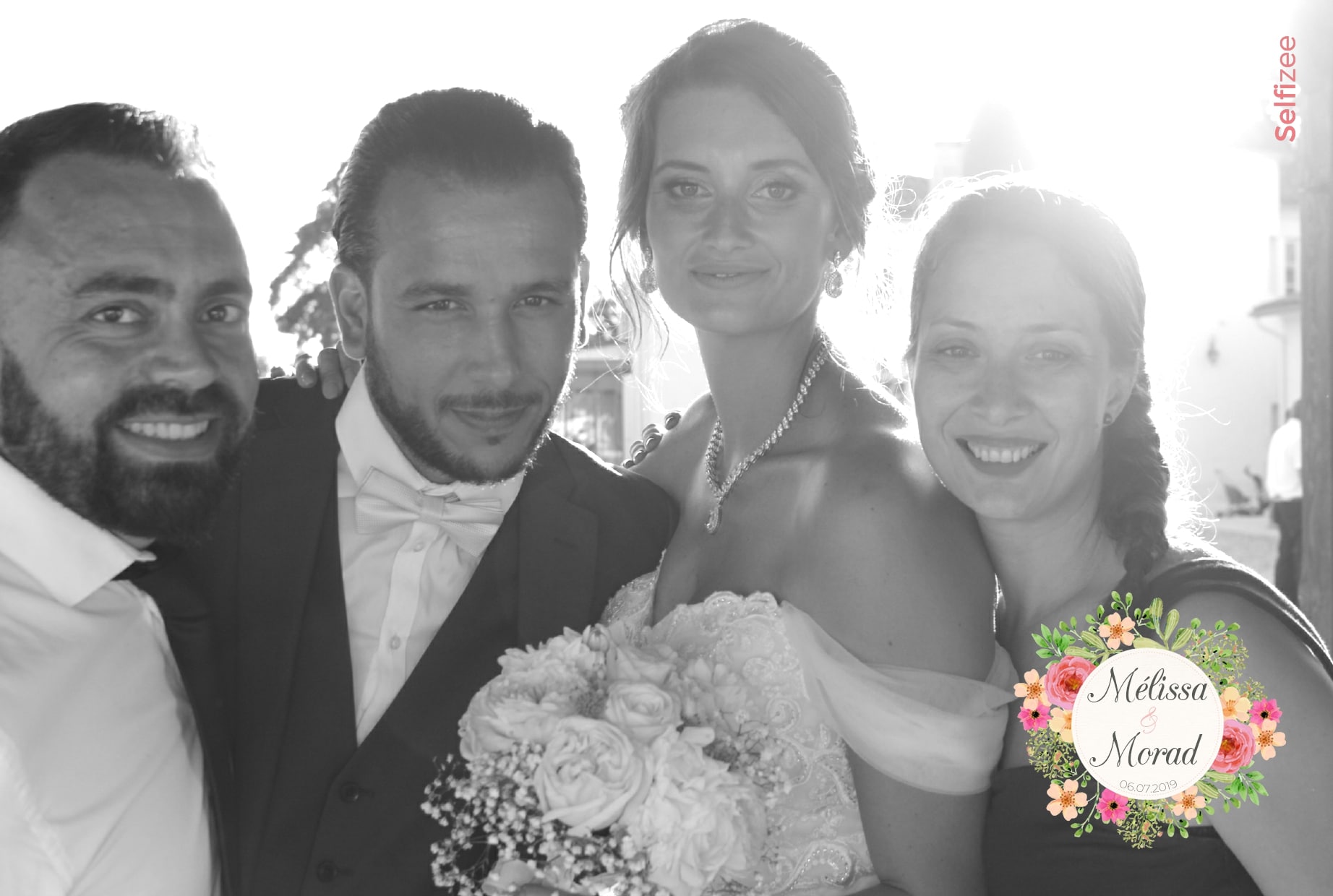 Selfie mariage avec filtre - animation borne photo avec tirages photos à Bordeaux et en Gironde pour mariage ou fête