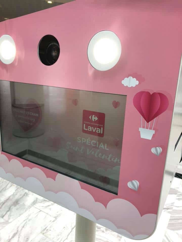 Animation photo selfie box personnalisée Saint Valentin au centre commercial Carrefour Laval février 2020