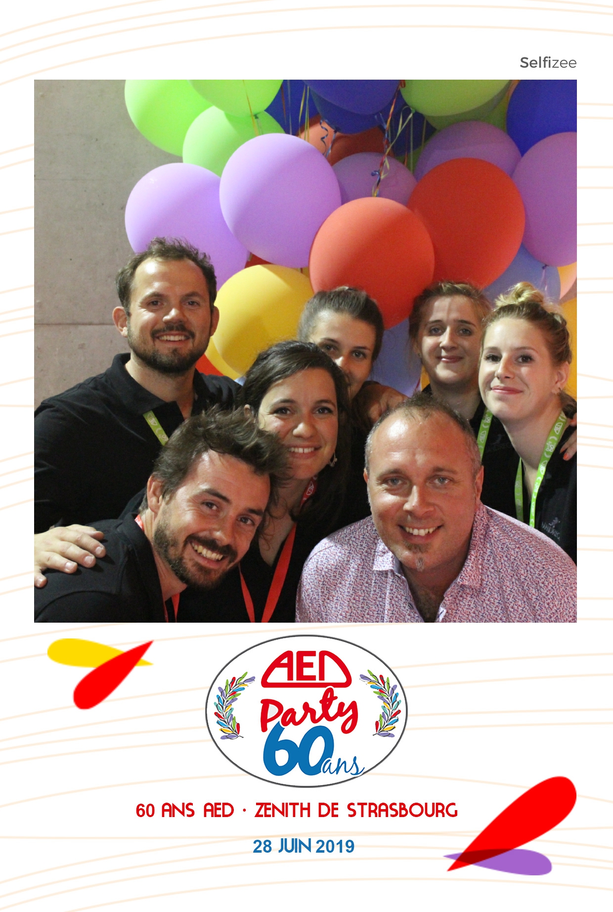 Borne photo connectée à soirée anniversaire 60 ans Alsace Electro Diesel au Zénith de Strasbourg - animation selfie avec impressions pour collaborateurs, clients, fournisseurs de l'entreprise