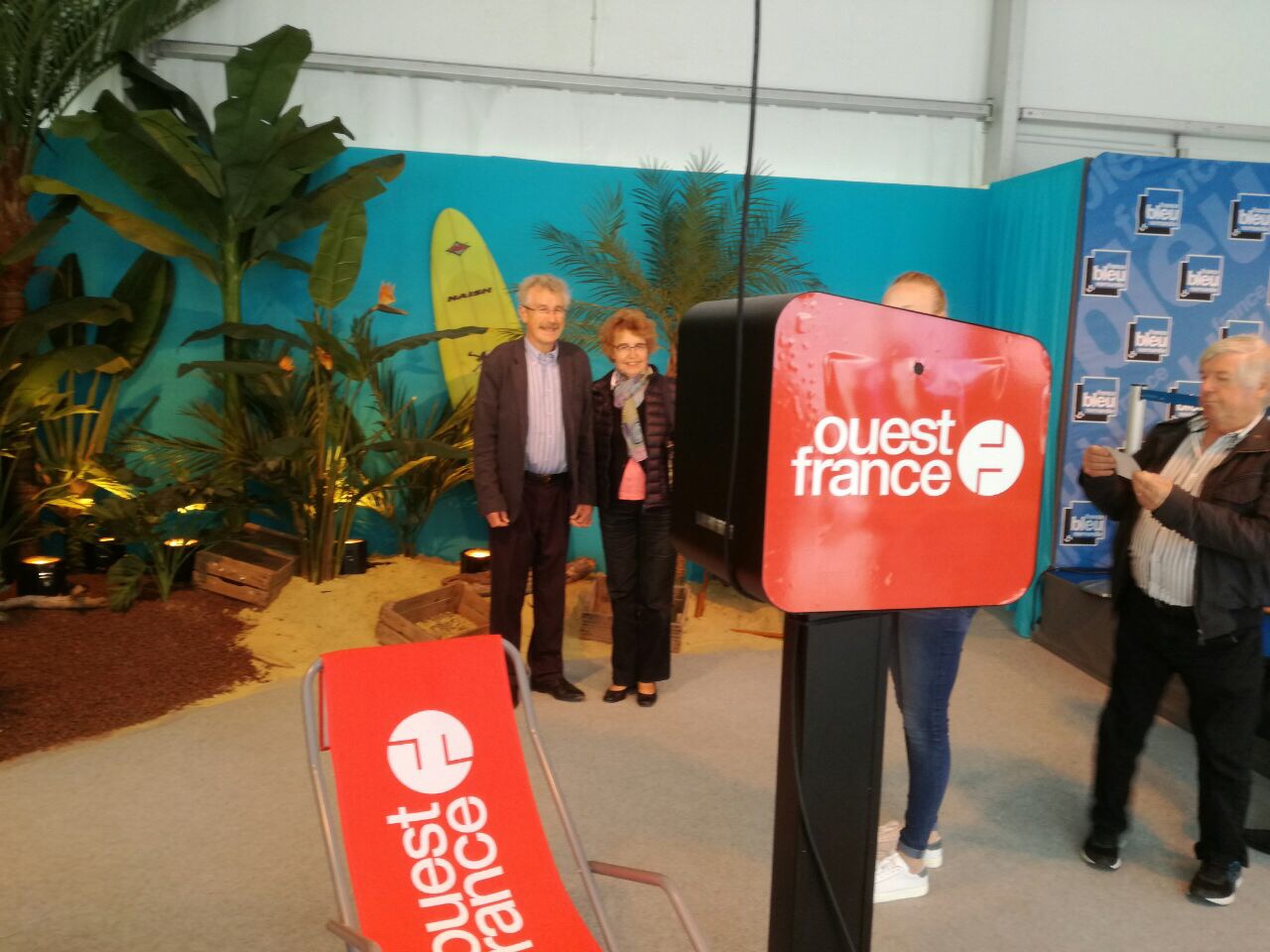 Borne selfie tactile animation stand Ouest France à foire de Caen 2017 avec impressions photos personnalisées pour les visiteurs