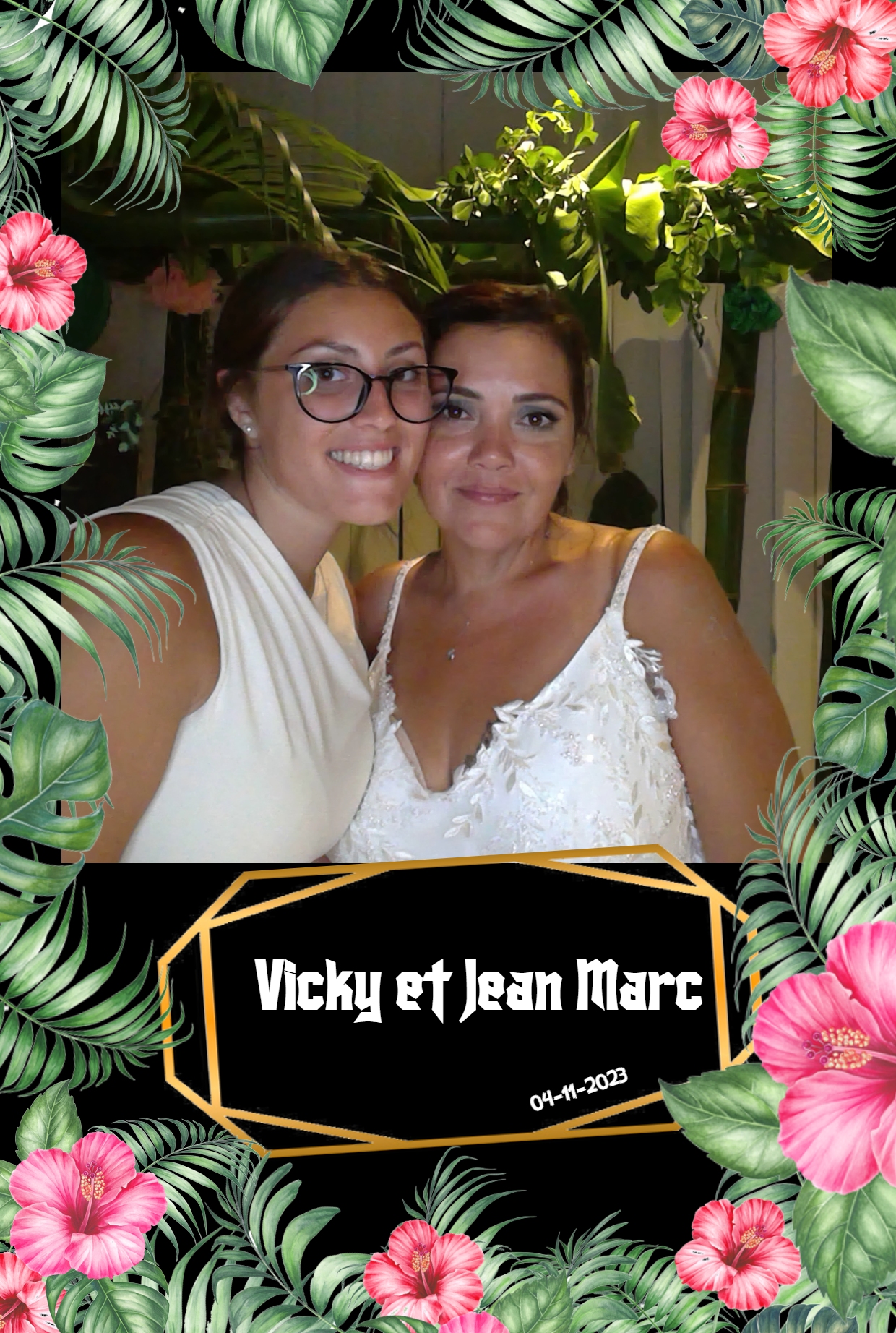 créa tropicale pour anniversaire avec un photobooth