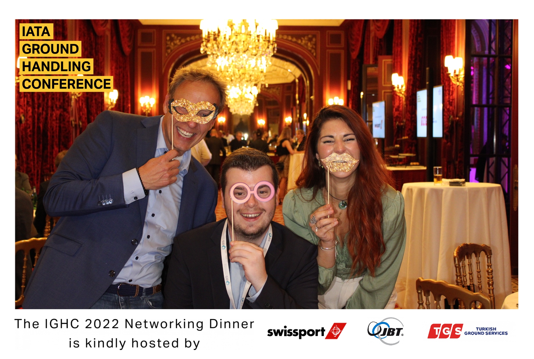 Evénement professionnel animé avec une selfie box Selfizee